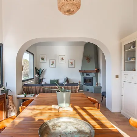 Grande Maison Familiale, Piscine Ferienhaus Baron (Gard)