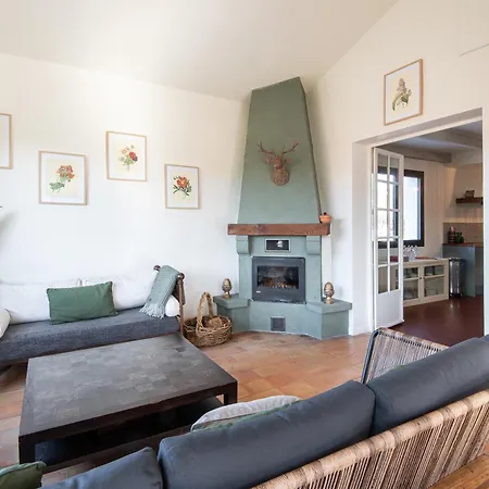 Grande Maison Familiale, Piscine Ferienhaus Baron (Gard)