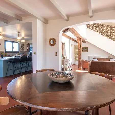 Grande Maison Familiale, Piscine Ferienhaus *