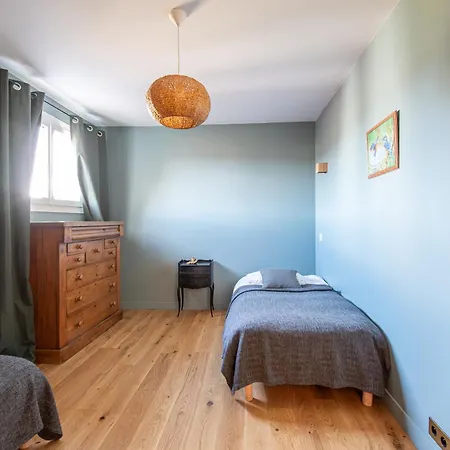 Grande Maison Familiale, Piscine *