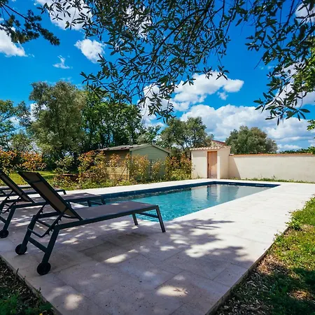 Ferienhaus Grande Maison Familiale, Piscine Baron (Gard)