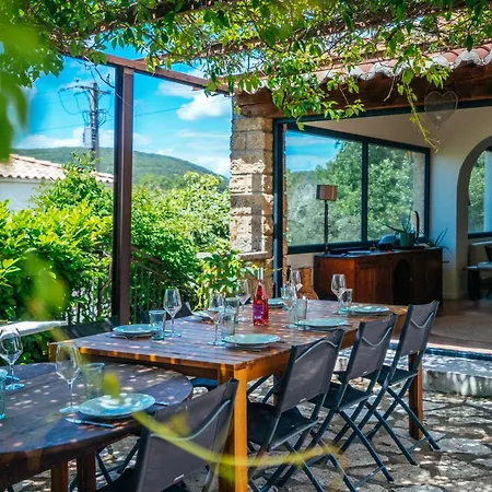 Grande Maison Familiale, Piscine Ferienhaus Baron (Gard)