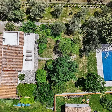 Grande Maison Familiale, Piscine Ferienhaus Baron (Gard)